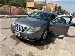 كرايسلر 200